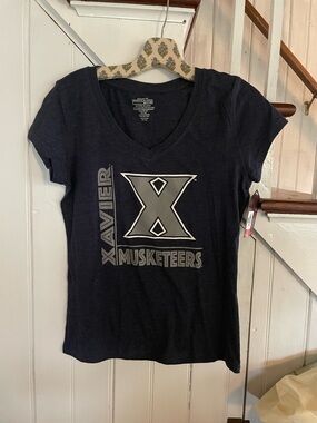 Xavier Musketeers Women's Navy V-Neck Tee
